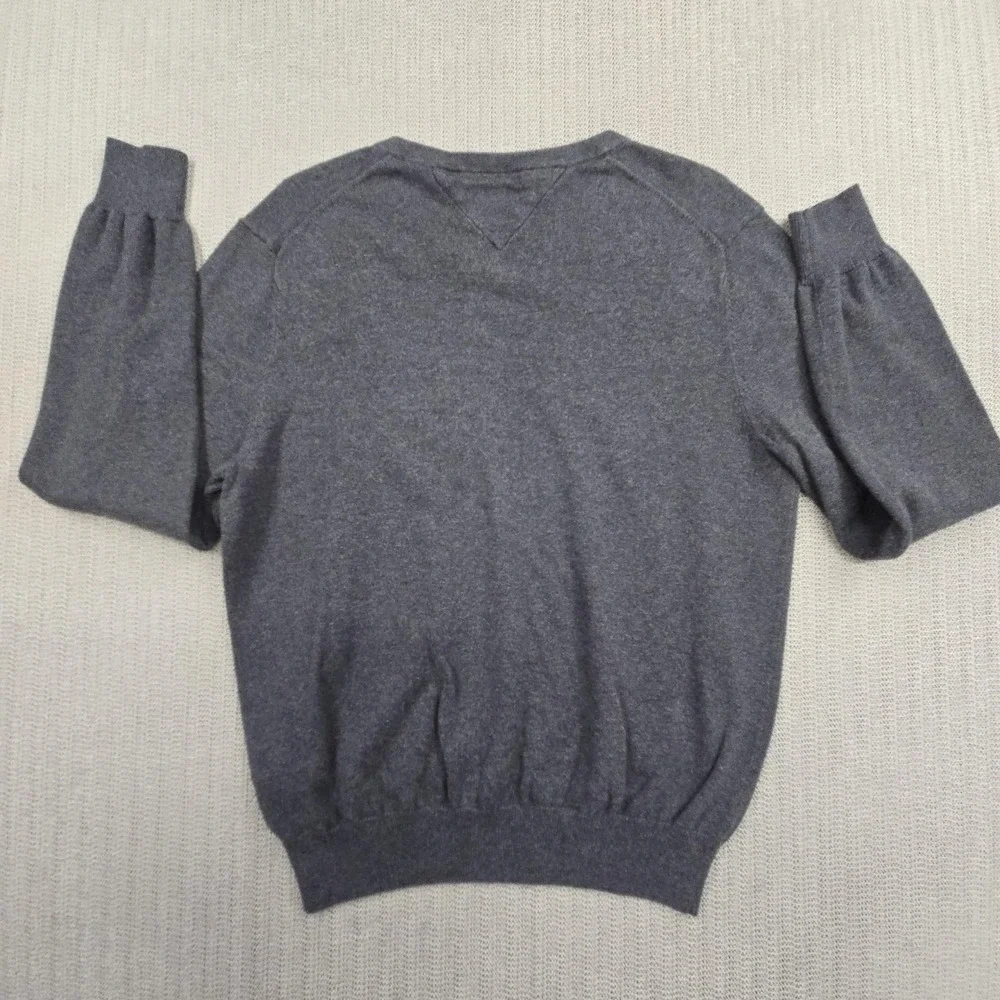 Tommy Hilfiger Sweater Mens Small Gray V Neck Logo Premium Cotton Knit Pullover